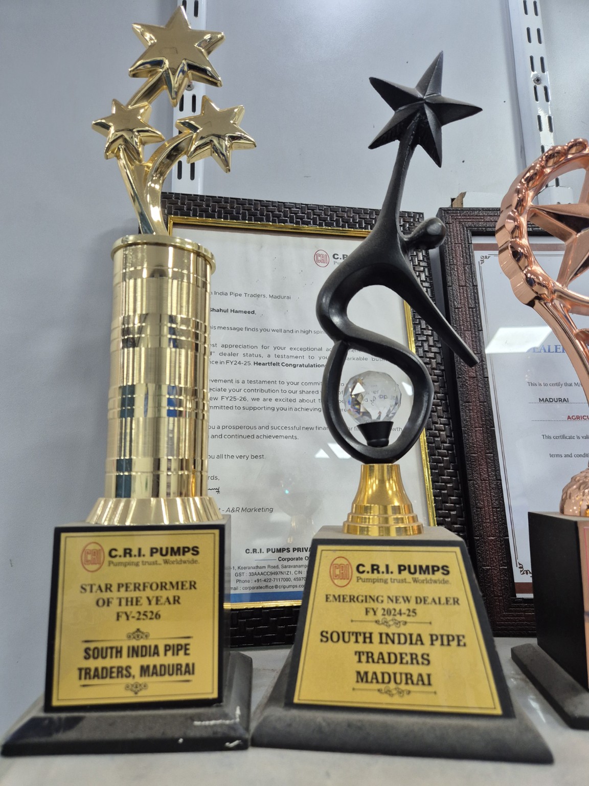 C.R.I. Pumps Star Performer and Emerging New Dealer awards - South India Pipe Traders